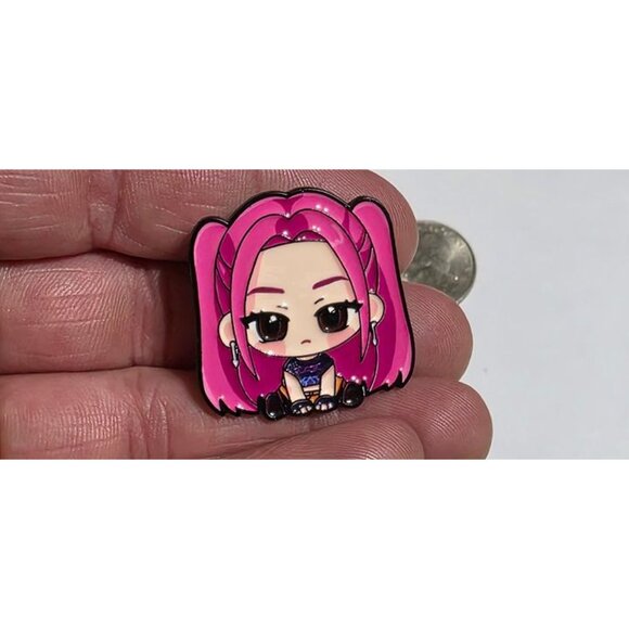 Netflix KPOP Demon Hunters Huntrix Golden Anime Enamel Pin  Mira, Rumi, and Zoey - Picture 7 of 8